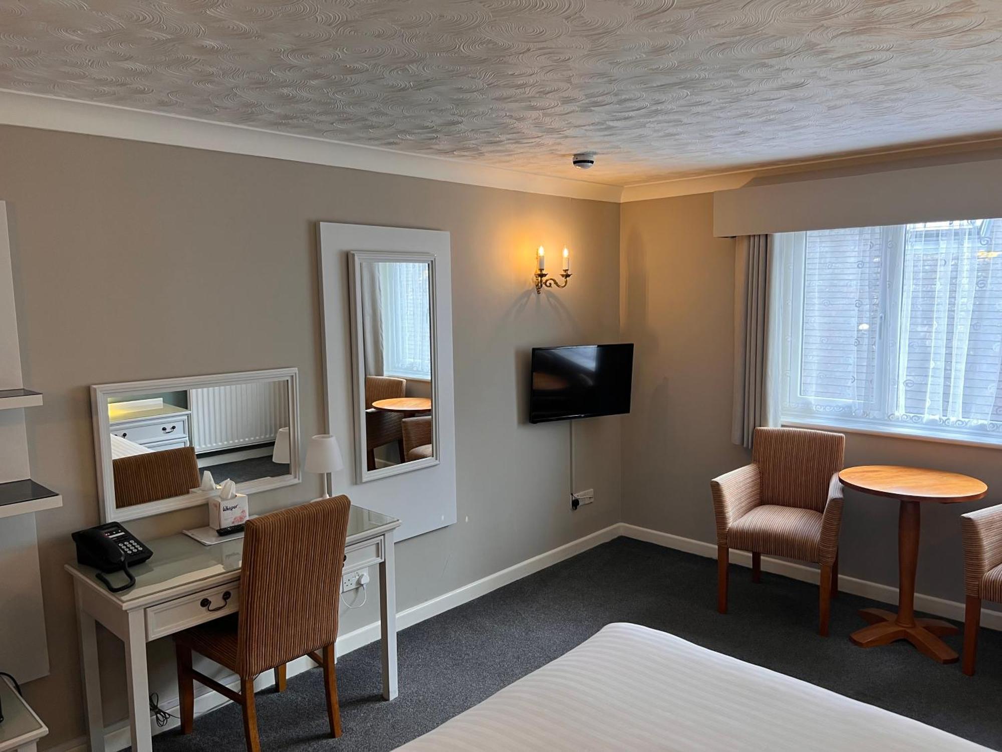 South Lawn Hotel Лімінгтон Номер фото